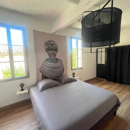 La Maison Perrin Hébergement de vacances *